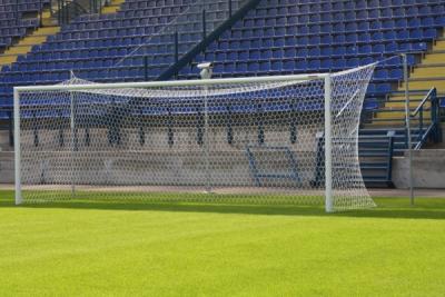 Ворота футбольные алюминиевые FIFA 7.32 х 2.44 м. бетонируемые в стаканы (пара) IMP-A427