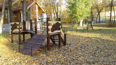 Детский игровой комплекс серии литл с металлическим скатом Н-750 ДИО 04013