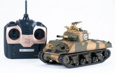 Радиоуправляемый танк PILOTAGE US M4 Sherman Desert Camouflage Airsoft, 1:24, пневмо пушка RC13709