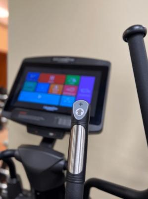 Эллиптический тренажер UltraGym UG-Pro EL007 (TFT)