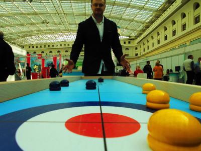 Настольная спортивная игра "Керлинг стандарт" (комплект)