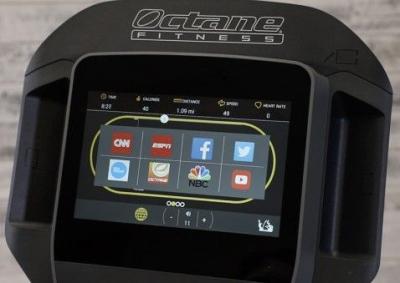 Эллиптический тренажер Octane XT-ONE Smart