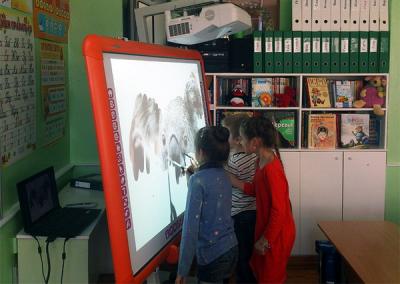 Детская интерактивная доска Whiteboard QWB382KZ